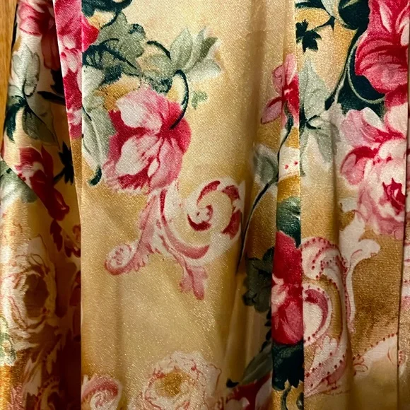 Vintage Sophia Floral Short Robe, by Delicates, Medium - Picture 2 of 5